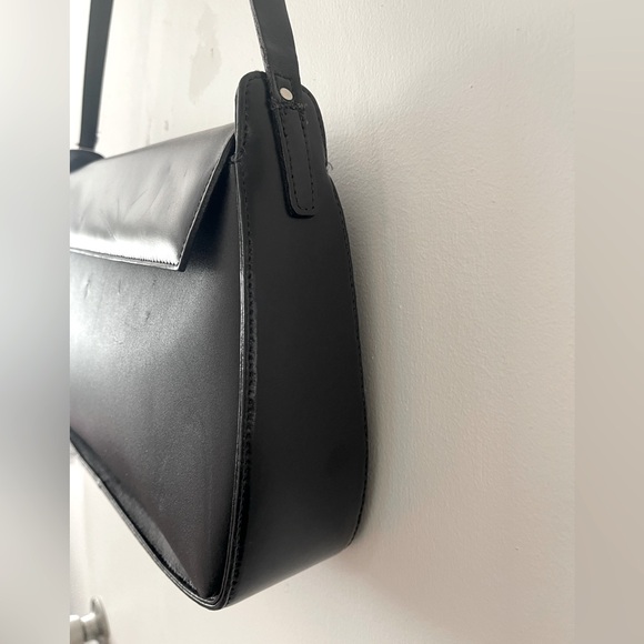 Francesco Biasia Classic Corporate Core Black Leather Structured Handbag Purse - Picture 5 of 16